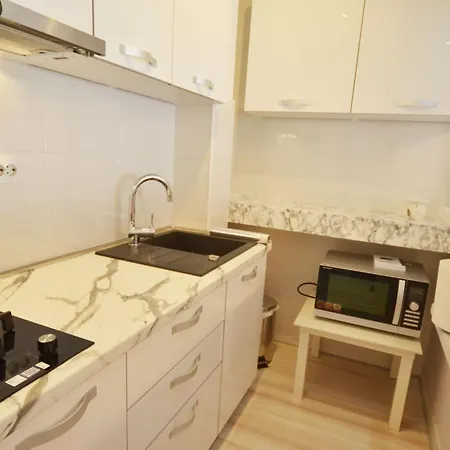 Apartmán Peaceful And Elegant - One Bedroom With Balcony Rovinj